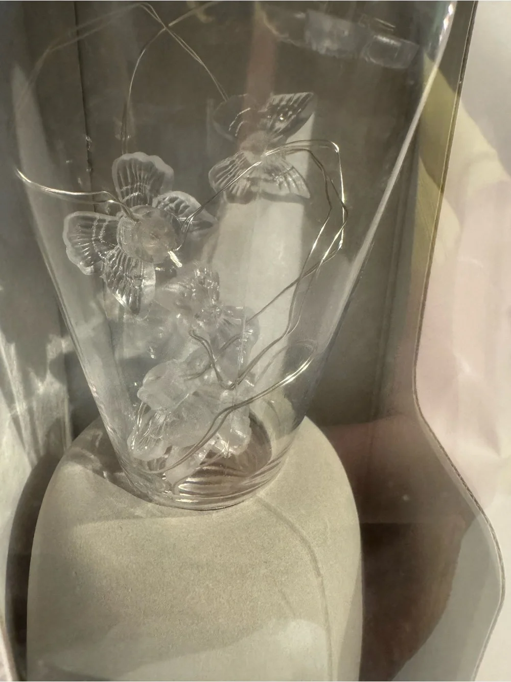 NIP Butterfly Novelty LED Lamp w/Artisan Stone Base deco mood lighting